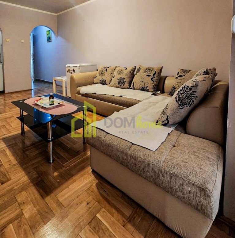 Jednosoban stan 54m2, Drač